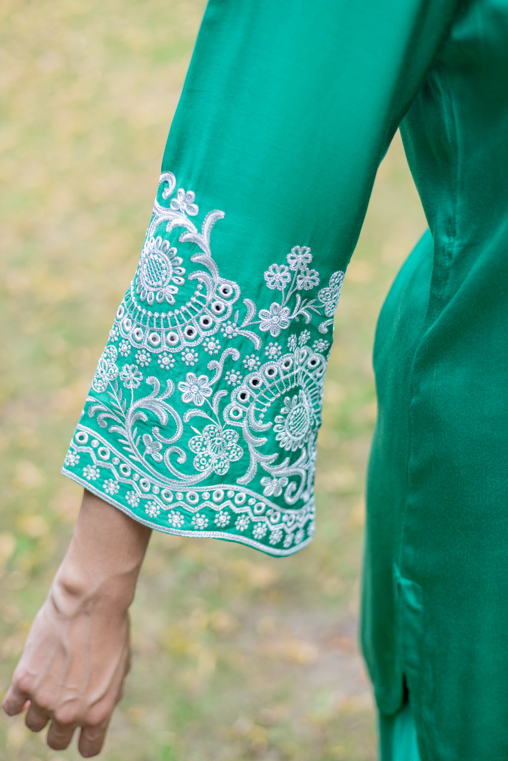 Emerald Green Embroidered Farshi Salwar Suit for Women