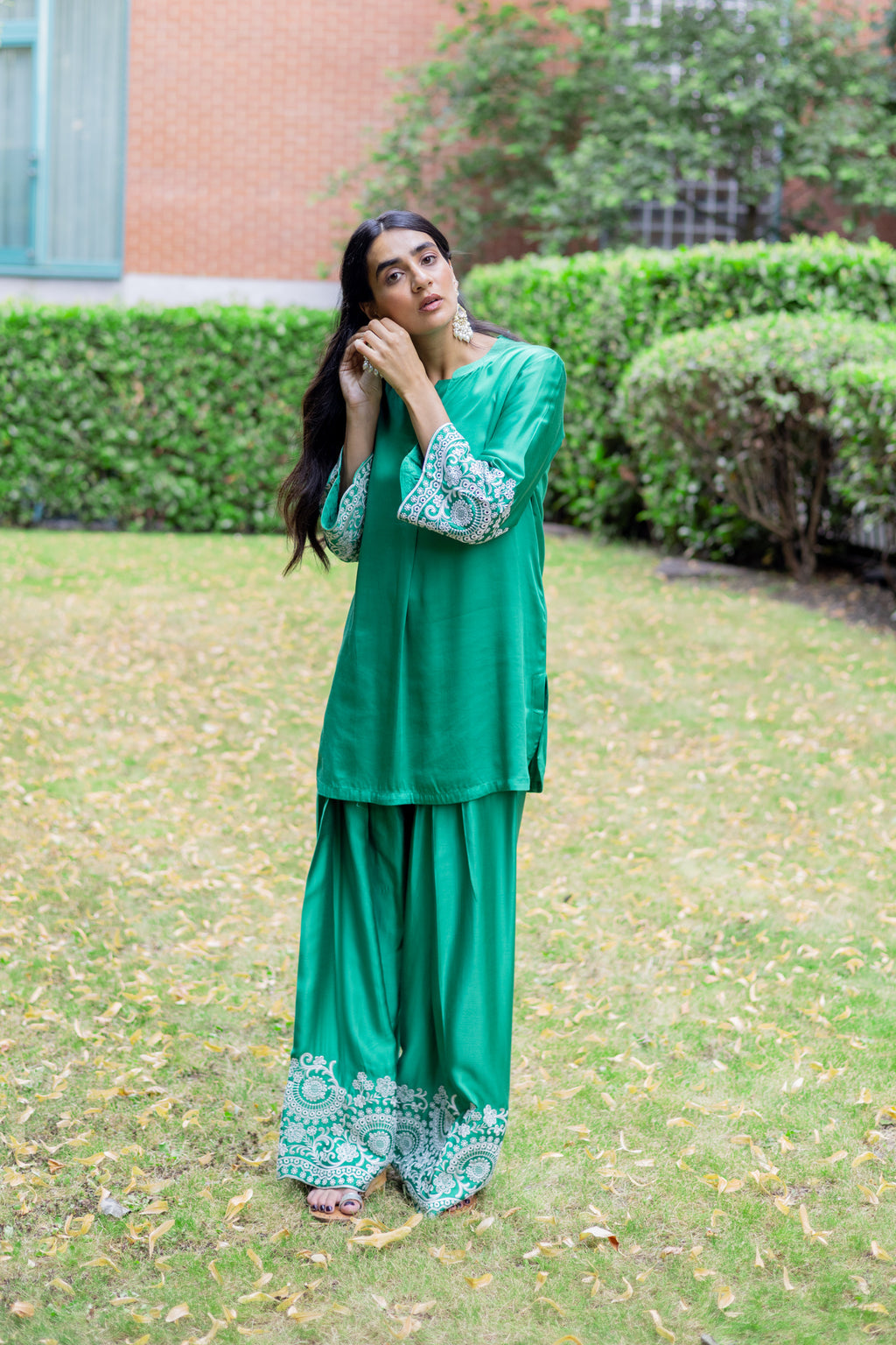 Emerald Green Embroidered Farshi Salwar Suit for Women