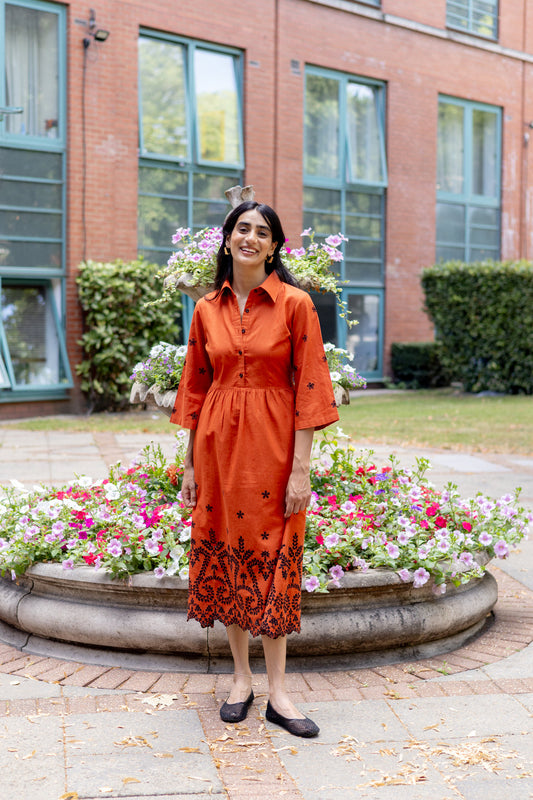 Stylish Sunburst Cutwork Linen Outfit for Women