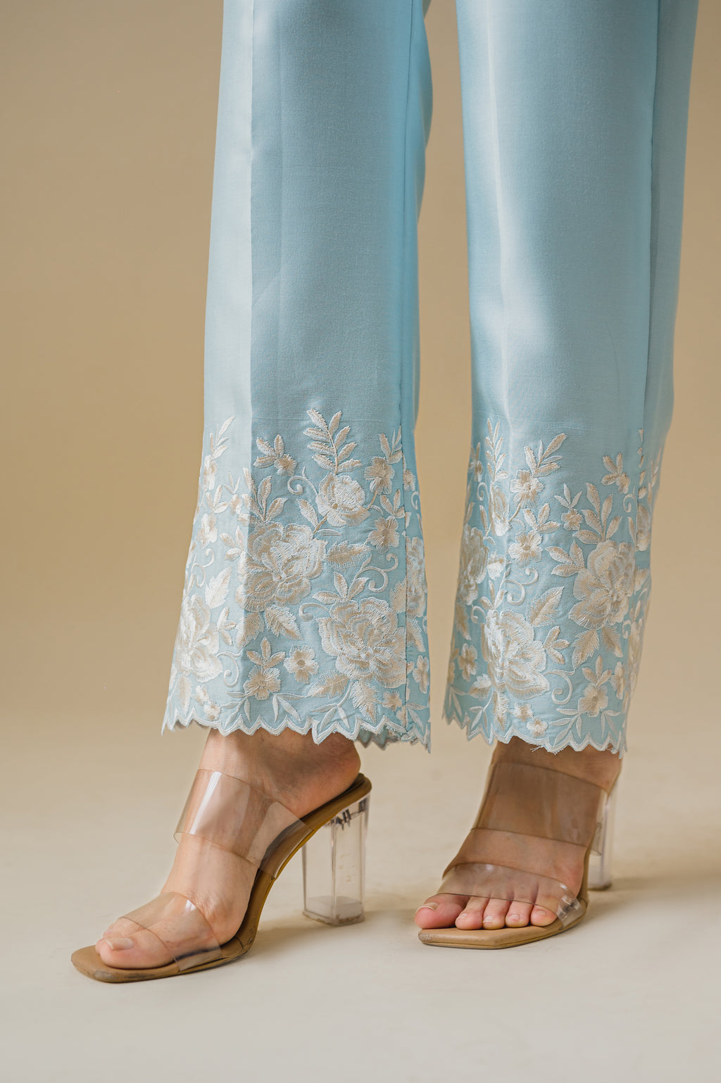 Trendy Women’s Light Blue Floral Embroidered Co-ord Set